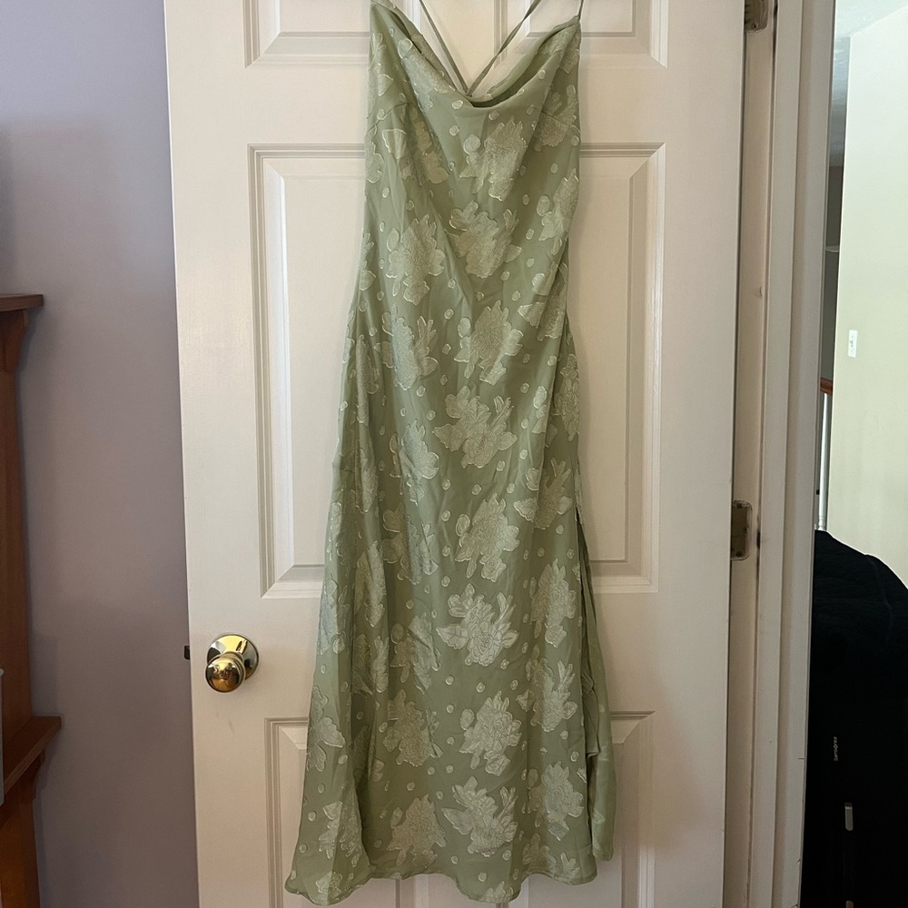 Hello Molly midi dress